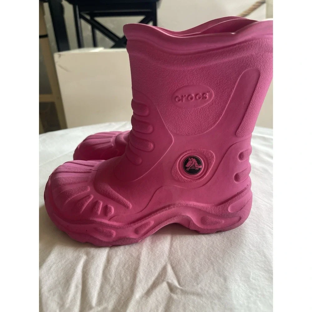 Crocs Kids Pink Handle It Rain Boots Waterproof Pull On Shoes Size J1
